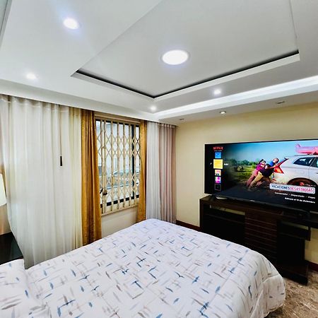 Sol Y Confort Suites Machala Kültér fotó