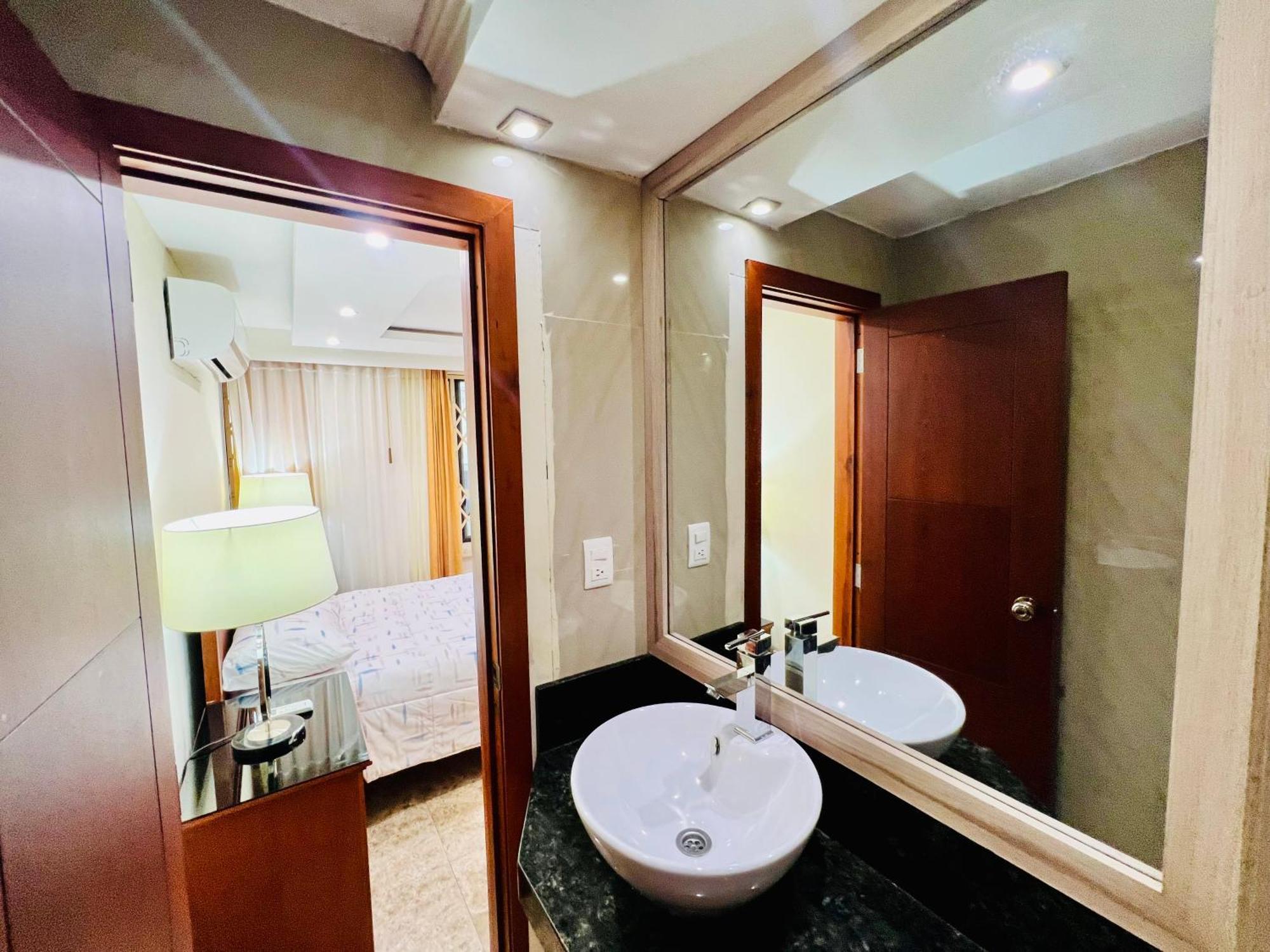Sol Y Confort Suites Machala Kültér fotó